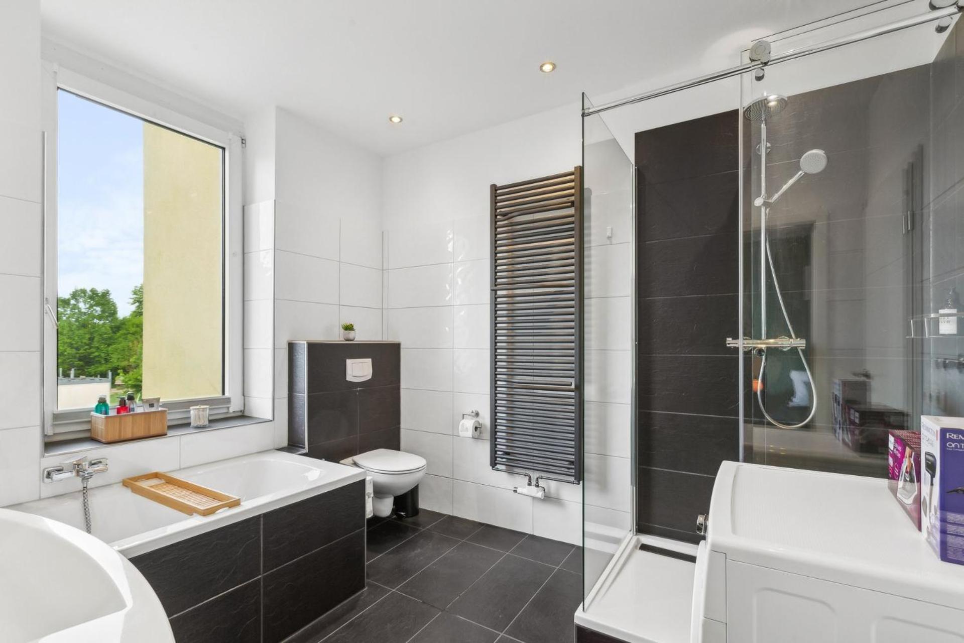 Apartamento Elegant & Bright ~ Near Schalke 04 ~ Office ~ Free Parking! Gelsenkirchen Exterior foto